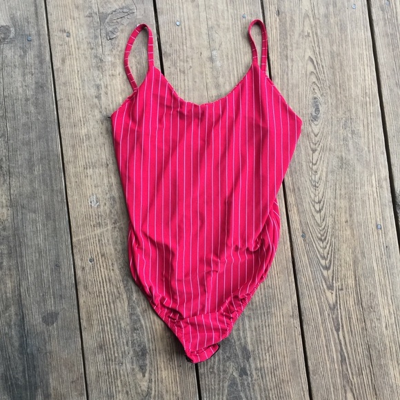 SOLD ❤️ Red Pin Striped bodysuit - Picture 2 of 4